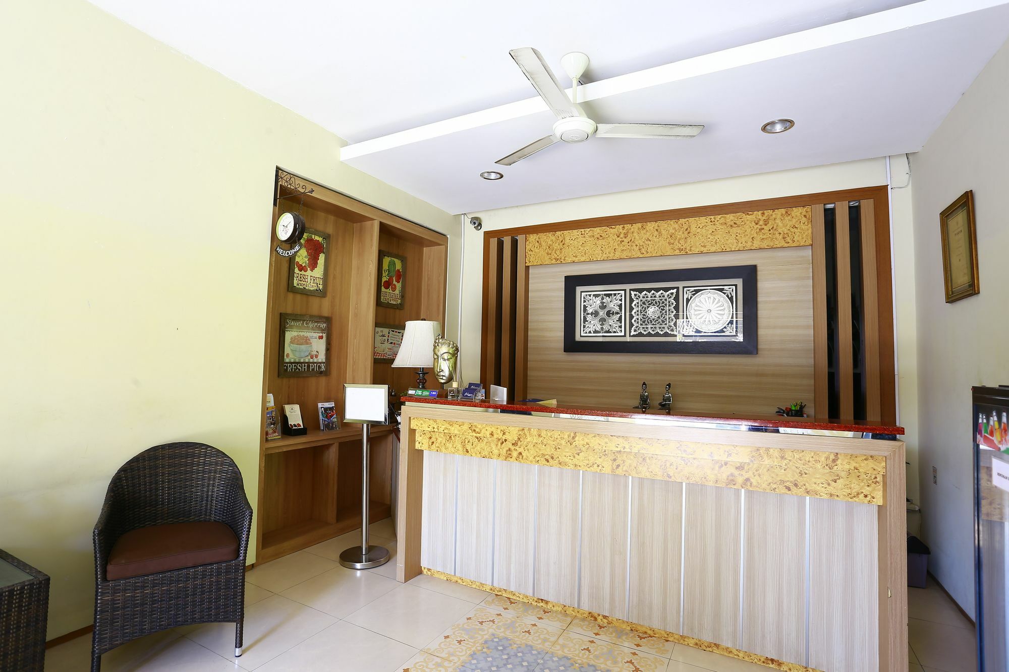 Reddoorz Near Prawirotaman 2 Hotel ยอกยาการ์ตา ภายนอก รูปภาพ